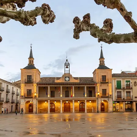 Historic Village Escape In El Burgo De Osma