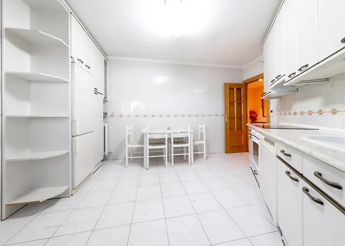 Historic Village Escape In * 엘부르고데오스마